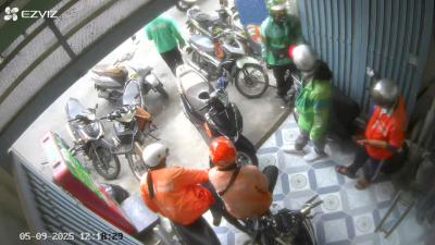 sang quán cơm vị trí đẹp, doanh thu ổn định 