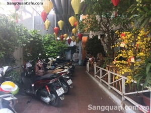 Sang gấp quán cafe đông khách ngã 5 Lê Quang Chiểu , Tân Phú