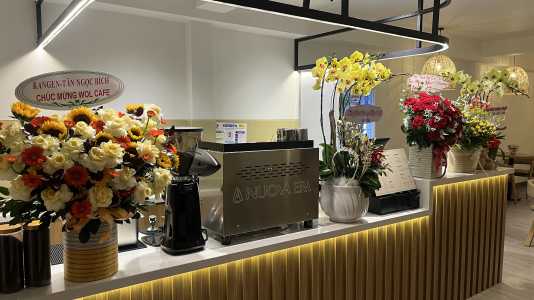 Sang quán cafe VIP mặt tiền Nguyễn Thị Thập