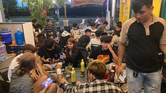 SANG NHANH QUÁN KARAOKE XÔ VIẾT NGHỆ TĨNH ,BÌNH THẠNH 