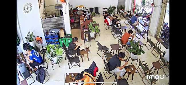 Sang nhượng quán cafe khu vực Đại Học Sư Phạm Kỹ Thuật Đà Nẵng .