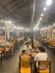 SANG MẶT BẰNG DIỆN TÍCH TRÊN 500M2 HAI MẶT TIỀN Vị Trí Sầm Uất ĐẮC ĐỊA TẠ