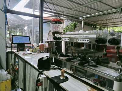 Cần chuyển nhượng quán cà phê, giặt sấy 3 bộ máy
