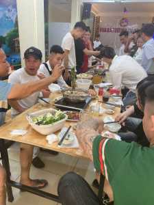 em muốn sang nhượng cửa hàng số 15 khu 2 lãm làng vân Dương Bắc Ninh 