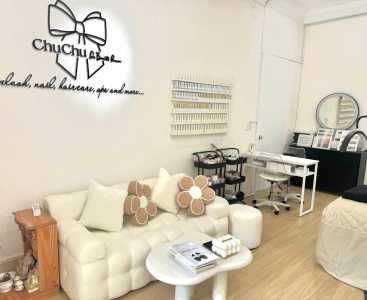 mình cần sang gấp tiệm nail - mi - gội ds đang kinh doanh ổn định