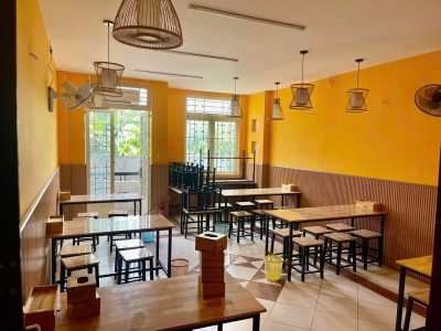 chuyển hướng kinh doanh nên e cần sang lại quán ăn cho anh chị nào có nhu cầu.