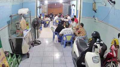 cần sang quán vị trí đẹp, sầm uất ,mặt tiền 20 Hồ văn long Quận Bình Tân