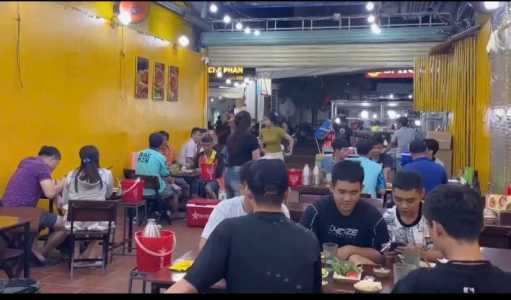 cần sang mặt bằng đang kinh doanh Bia hơi hà nội và các món nướng tại số 497 ma