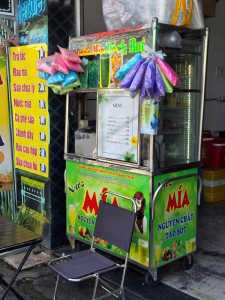 Cần sang nhượng mặt bằng hoặc thanh lý đồ dùng quán nước (do lớn tuổi không
