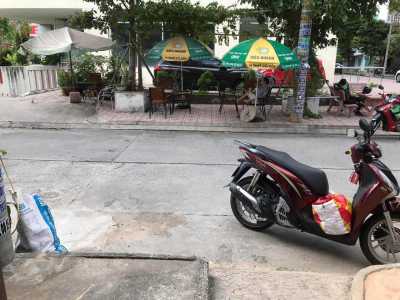 DO KHÔNG CÓ THỜI GIAN QUẢN LÝ nên Cần Sang Quán
