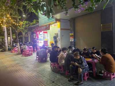 Sang Quán Mỳ Cay Ba Báo.....