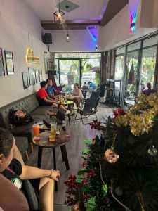sang quán café 2 mặt tiền ngay ngã ba!!