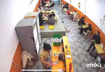 sang nhượng quán ăn nhà hàng vị trí đẹp, vào là kinh doanh ngay 