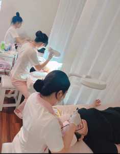 CHÍNH CHỦ SANG NHƯỢNG SPA VỊ TRÍ SIÊU ĐẸP !
