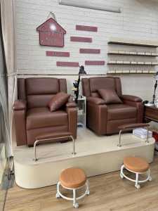 CẦN SANG NHANH TIỆM NAIL - MI - GỘI siêu đẹp Tại 798 An Dương Vương Quận 6 . 