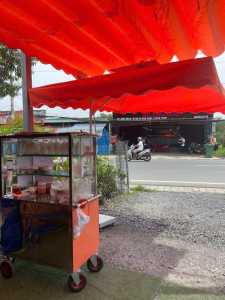 Do chuyển hướng kinh doanh nên cần sang lại toàn bộ đồ dùng của quán 