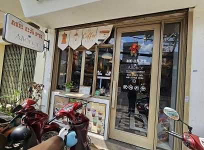 SANG NHƯỢNG QUÁN CAFE - TRÀ SỮA - BÁNH NGỌT VỊ TRÍ SIÊU ĐẸP TIỀM NĂNG