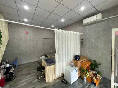 sang spa dưỡng sinh  full đồ, decor mới  chỉ cần vào là làm vị trí siêu đ