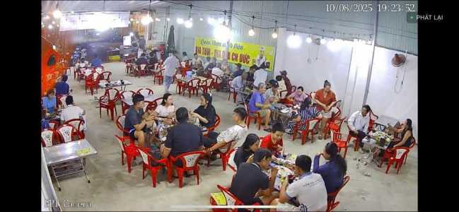 sang nhượng mặt bằng kinh doanh quán ốc vị trí ngã 3 quách điêu thới hoà 