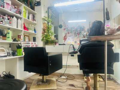 cần sang tiệm giá siêu hời.