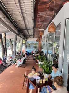 sang nhượng nhà hàng ẩm thực chay & coffee tuệ đăng