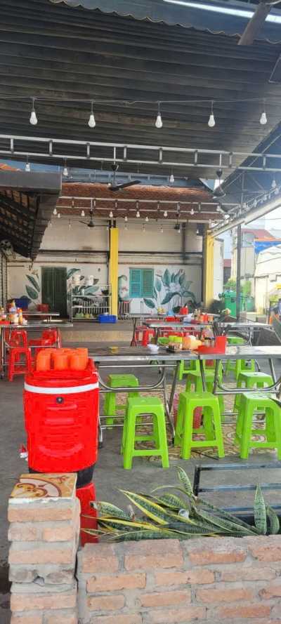 CẦN SANG GẤP MẶT BẰNG VỊ TRÍ ĐẸP TIỀM NĂNG