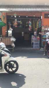 CẦN SANG NHƯỢNG QUÁN VỊ TRÍ ĐẸP SẦM UẤT ĐANG BUÔN BÁN ĐÔNG KHÁCH  