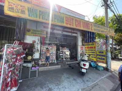 SANG CỬA HÀNG VĂN  PHÒNG PHẨM VỊ TRÍ SIÊU ĐẸP TIỀM NĂNG