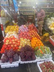 cần sang mặt bằng  bán trái cây chợ vĩnh tân vsip 2 tân uyên bình dương.  