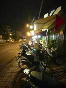 CẦN SANG QUÁN VỊ TRÍ ĐẸP RẤT TIỀM NĂNG TẠI LÊ THÚC HOẠCH TÂN QUÝ TÂN PHÚ.   