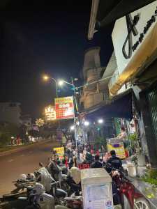 CẦN SANG QUÁN VỊ TRÍ ĐẸP RẤT TIỀM NĂNG TẠI LÊ THÚC HOẠCH TÂN QUÝ TÂN PHÚ.   