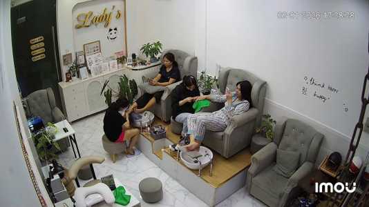 CẦN SANG TIỆM VỊ TRÍ ĐẸP TIỀM NĂNG.    