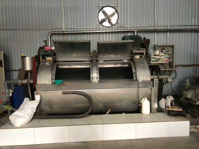 cần thanh lý xưởng giặt là công nghiệp