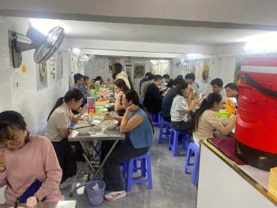 Gia đình chuyển về quê mình cần sang nhượng lại quán ăn