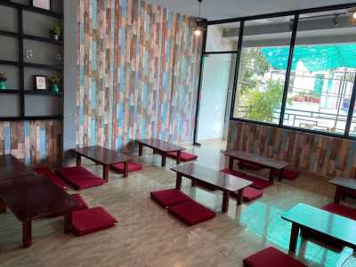 Mình cần sang quán ăn đối diện trường cấp 3 Bà Điểm - Hóc Môn.