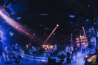 SANG NHƯỢNG QUÁN PUB MỚI MỞ