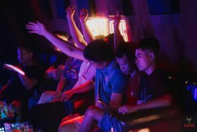 SANG NHƯỢNG QUÁN PUB MỚI MỞ