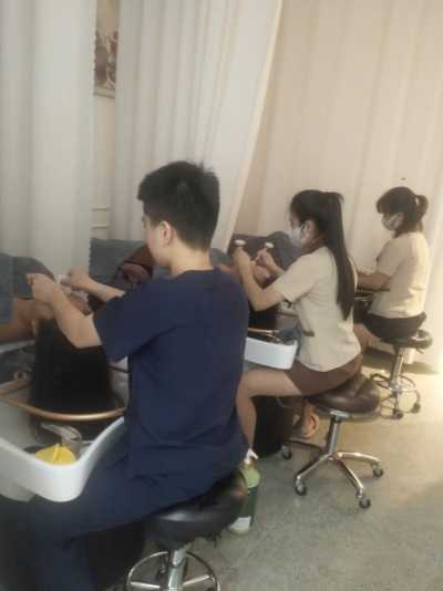 CẦN SANG NHƯỢNG SPA KHU VIP nằm trong khu lanmkd 81 Quận Bình Thạnh