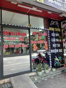 CẦN SANG TIỆM TÓC NAM Ở 192 ÂU DƯƠNG LÂN PHƯỜNG CHÁNH HƯNG QUẬN 8        