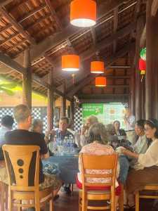 EM CẦN SANG QUÁN HOẶC CHO THUÊ