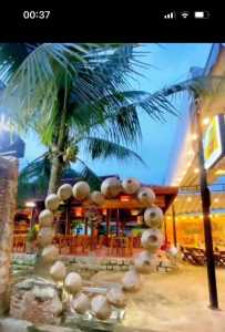 EM CẦN SANG QUÁN HOẶC CHO THUÊ