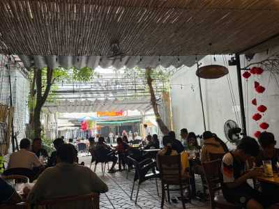 Cần Sang Quán Cafe Mặt Tiền Gần Chợ Đông Đúc Trần Quang Diệu, Bình Thuỷ Cần 
