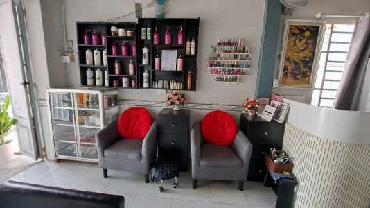 cần sang tiệm tóc + nail tại cần thơ