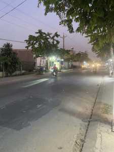 Cần sang lại tiệm tóc nam mặt bằng rộng rãi thoáng mát , vị trí sầm uất tiề