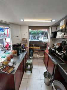 Sang nhượng cửa hàng 2 mặt tiền (có gác xép) đúng ngã 4 Khâm Thiên, Nguyễn Thư