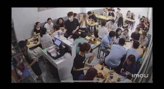 Sang nhượng cửa hàng khu Chùa Láng, dưới chân kí túc xá Phường Láng Thượng Đ