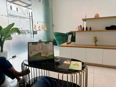 đổi vị trí và mô hình  cần sang nhượng spa - mặt tiền- mạc đĩnh chi-tp đà l