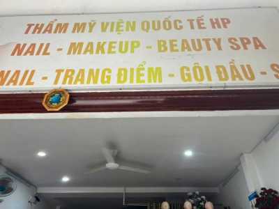 mình cần sang nhượng mặt bằng đang kinh doanh spa tại khu vực trung tâm q1.