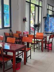 cần sang nhượng quán ăn nằm mặt tiền đường đông đúc 