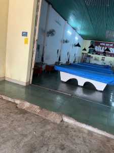 sang lại quán và tất cả các đồ đạc